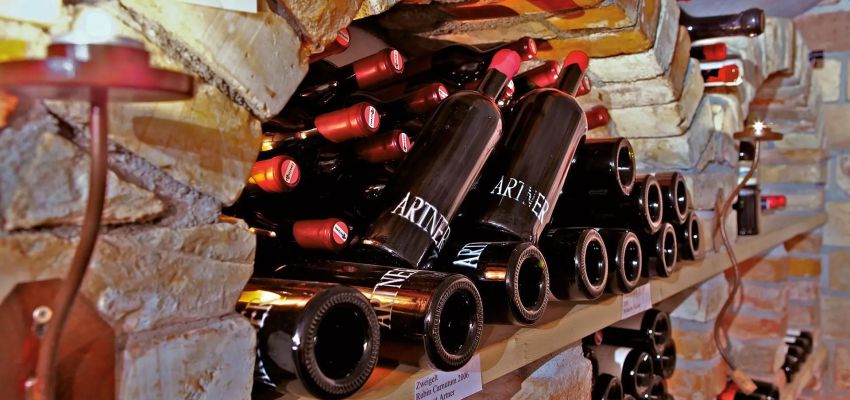 Wine, Hotel Walserberg